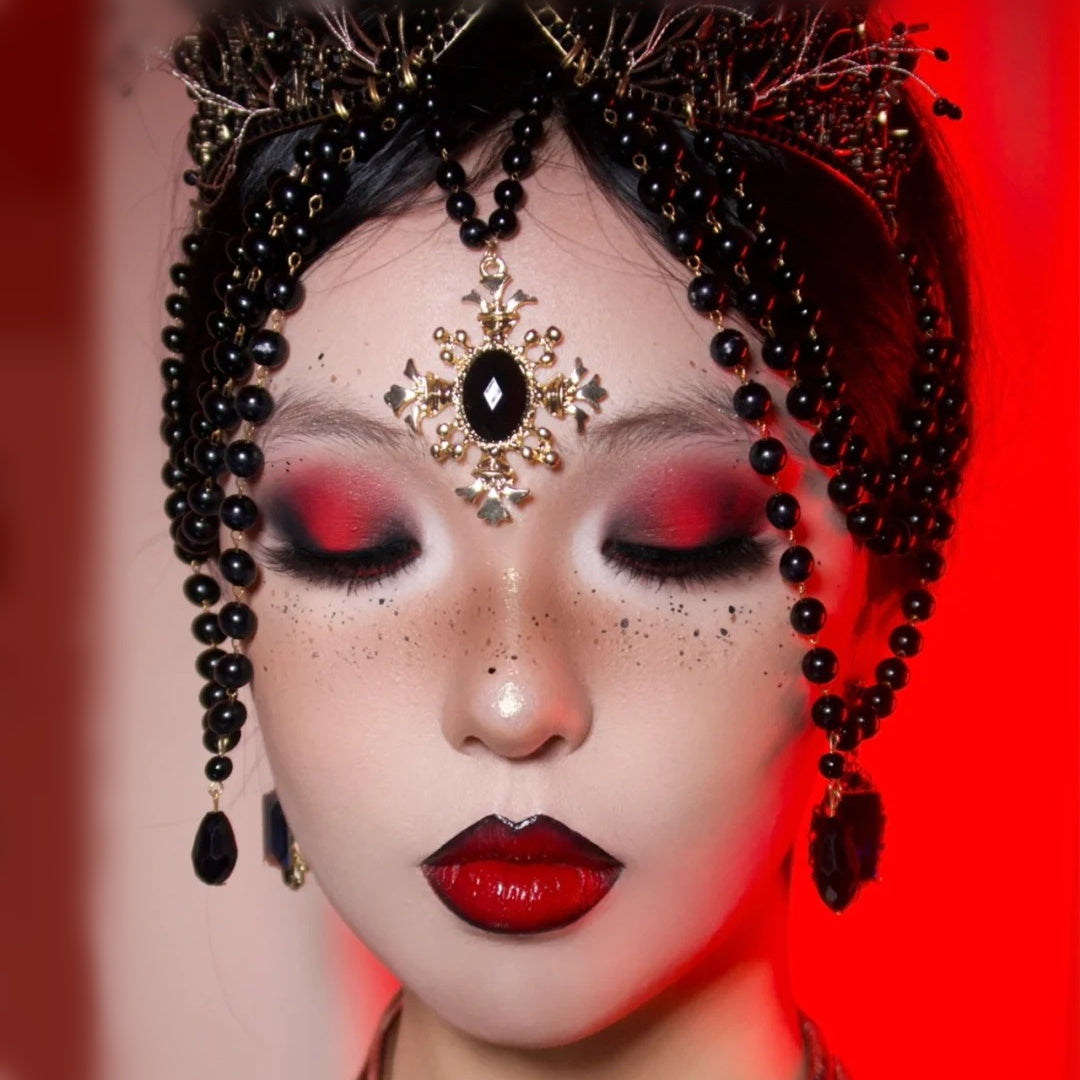 Dark Scarlet Witch Makeup With DE'LANCI Eyeshadow🧙♀