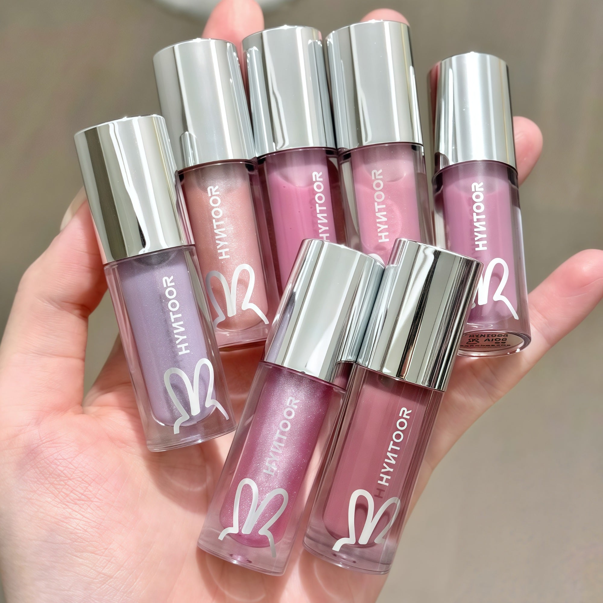 Pretty Lip Gloss Shades Collection Of HYNTOOR🥰