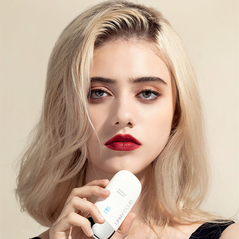 5 Must-have Items For Your Makeup and Skin Care in Summer