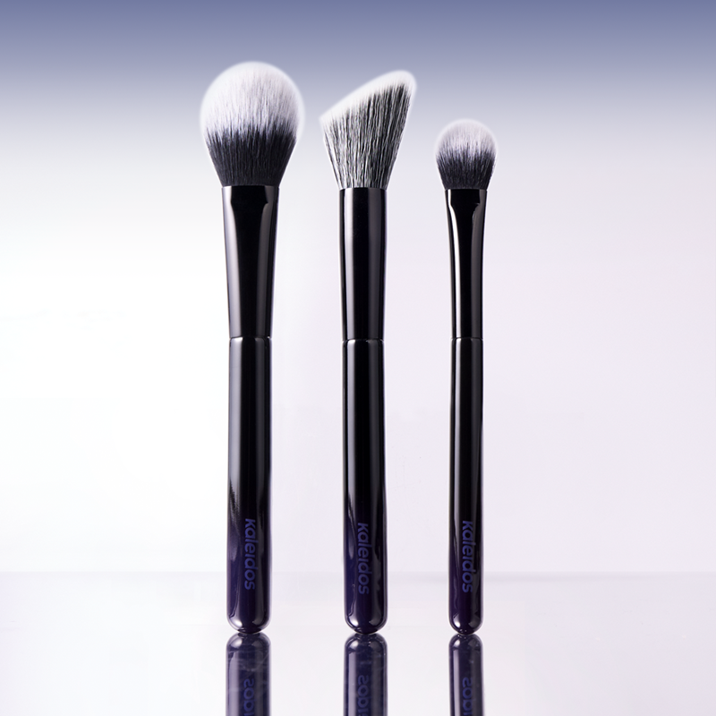 KALEIDOS Superior Face Makeup Brush T3587