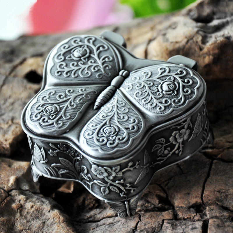 صندوق مجوهرات Wasjoye Butterfly Vintage European Princess مصنوع يدويًا T3232