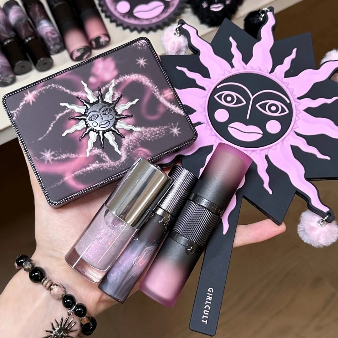 Amazing Yet Dangerous Dark Peach Blossom Utopia from Girlcult🕷🌸