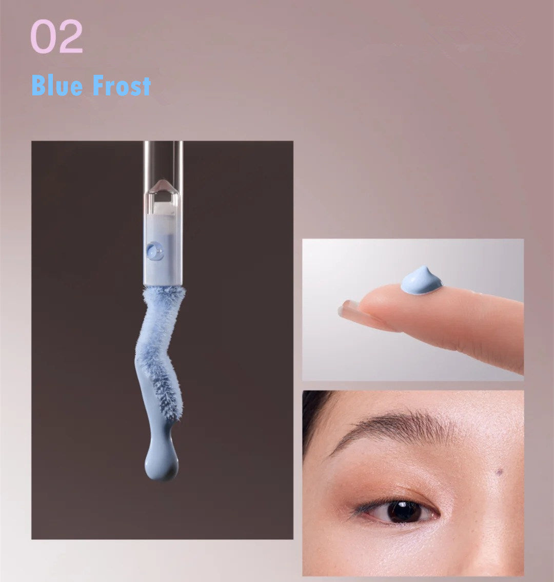 INTO YOU Luftig, fugtgivende og concealervæske T4356