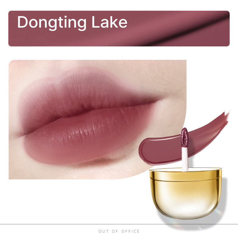 OUT-OF-OFFICE Silky Hydrating Matte Lip Glaze T3762