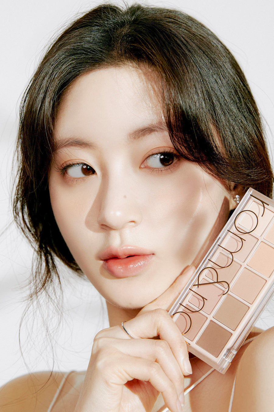 ROMAND 10 Colors Matte & Pearlescent Eyeshadow Palette T4137