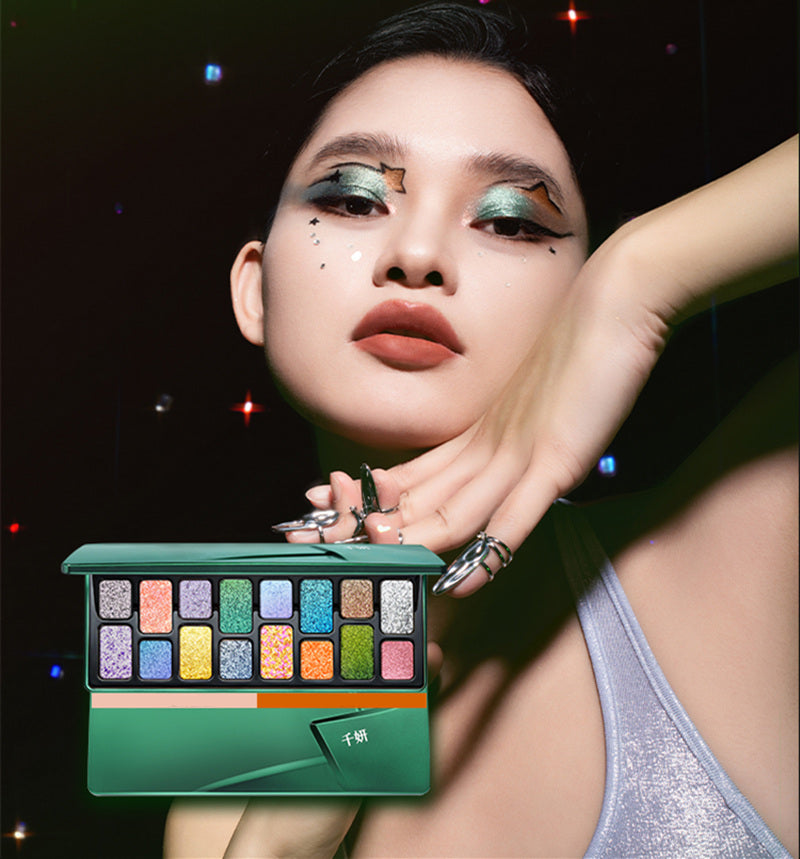 QianYan Cosmic Mind 16-Color Holographic Eyeshadow Palette T3871