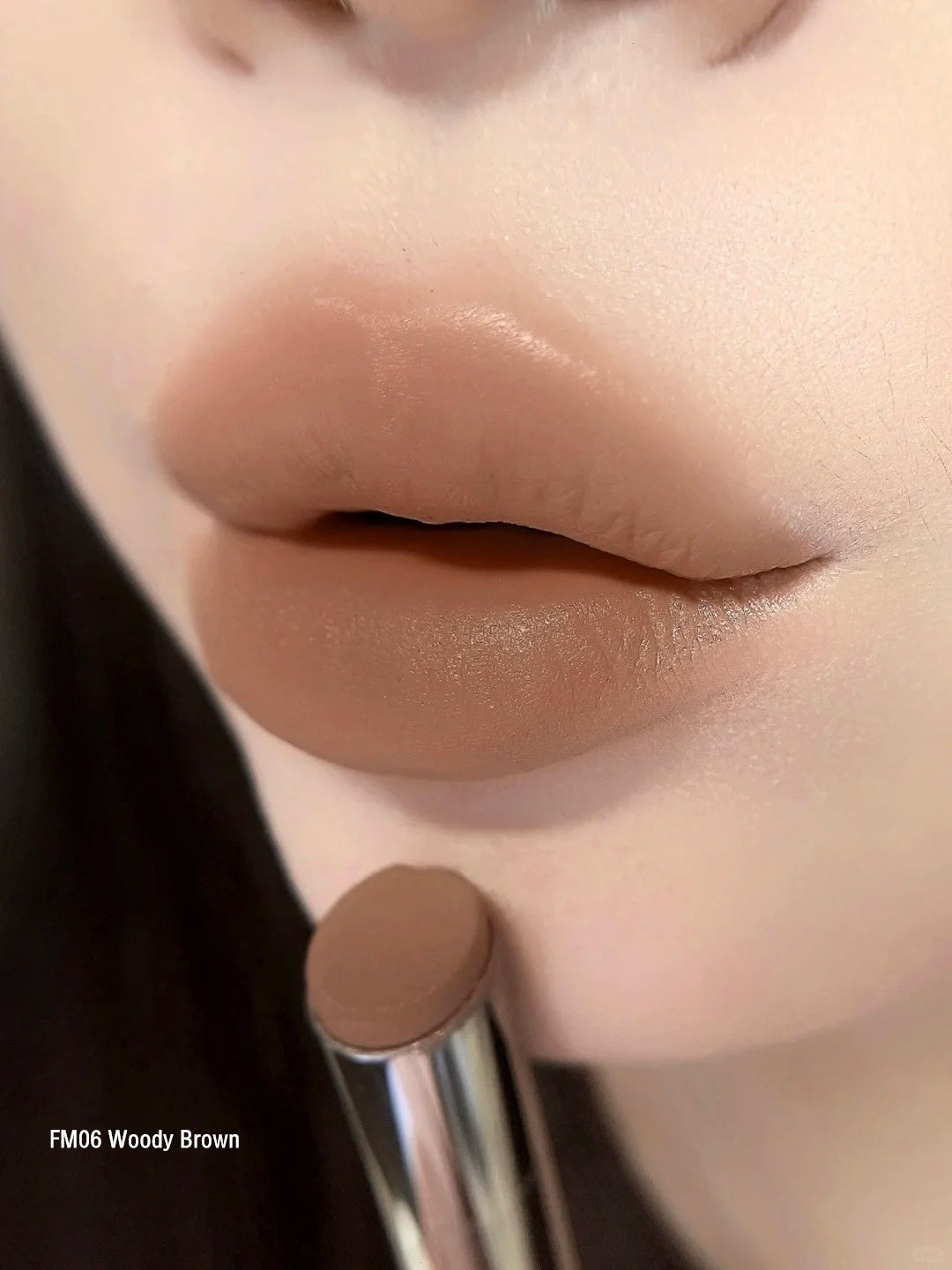 INSBAHA Wild Flame 65% Oil Moisturizing Matte Lipstick T4170