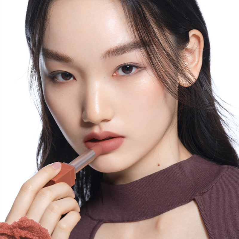 INTO YOU Show Series Velvet Matte Lipstick T3527