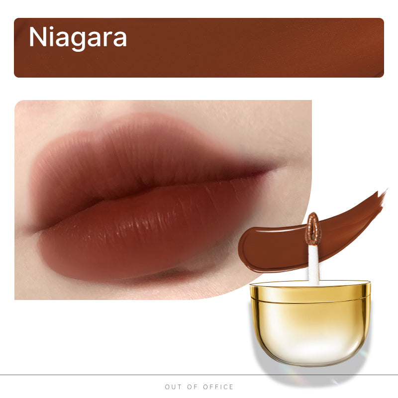 OUT-OF-OFFICE Silky Hydrating Matte Lip Glaze T3762