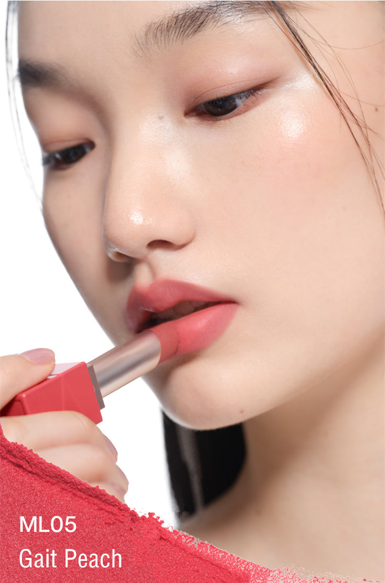 INTO YOU Show Series Velvet Matte Lipstick T3527