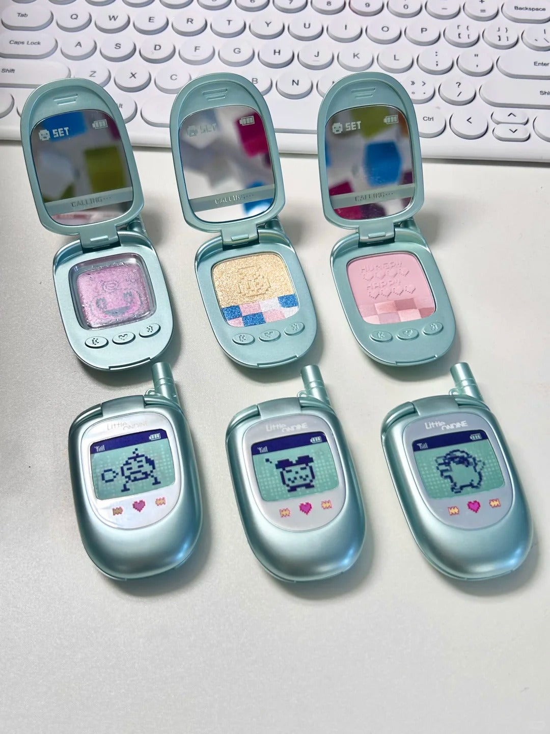 Little Ondine x Tamagotchi Collection Multi-use Makeup Powder T5909
