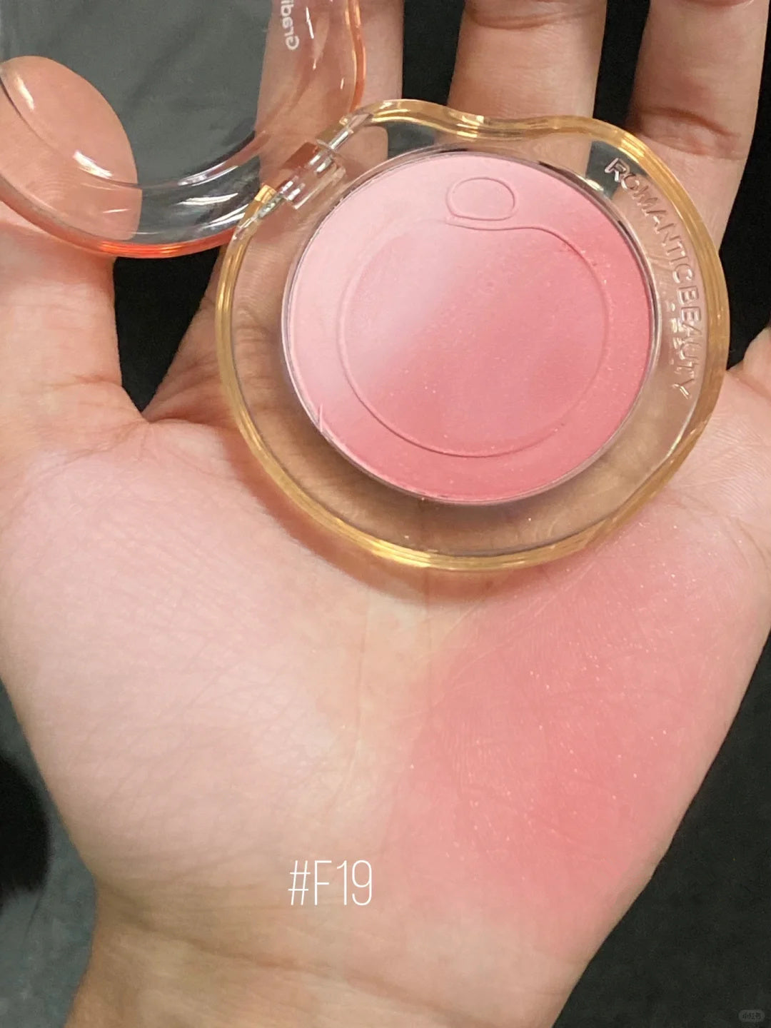 ROMANTIC BEAUTY Pink Bubbles Gradient Blusher Cream T3826