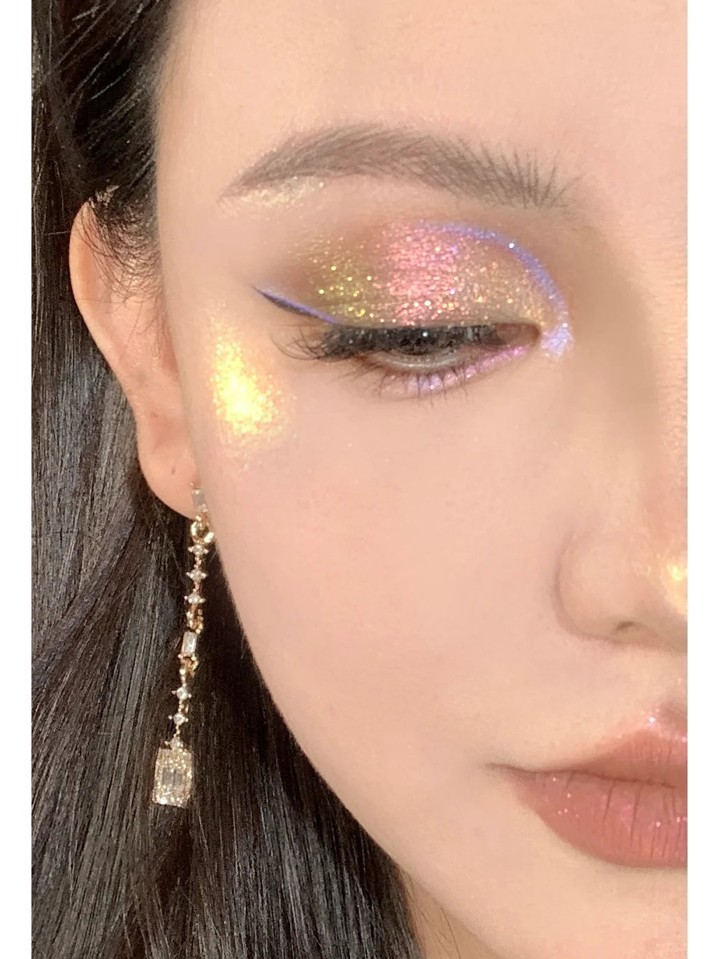 ROMANTIC BEAUTY Monochromatic Chameleon Highlighter Powder T3880