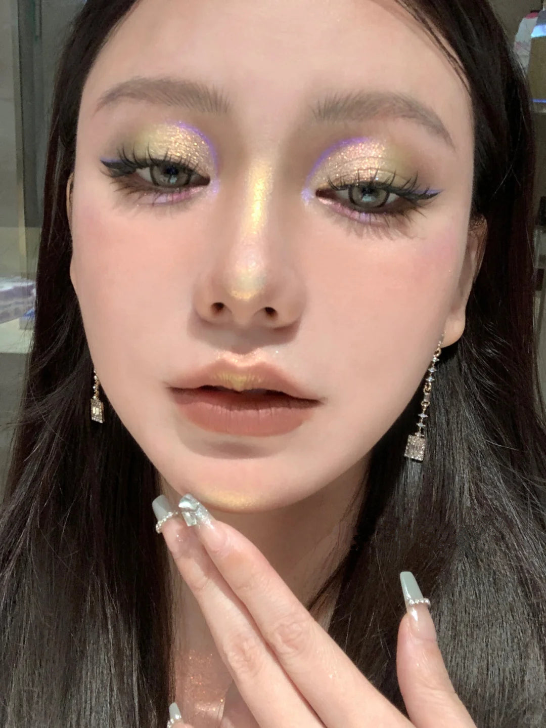 ROMANTISK SKØNHED Monokromatisk kameleon highlighterpulver T3880