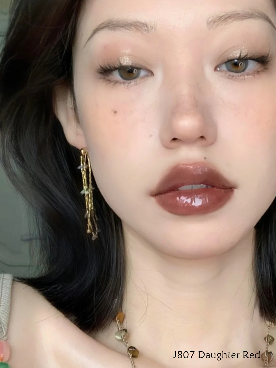 Girlcult Gold Digger Belle Series Fantasy Shimmer Mirror Lip Glaze T3970 