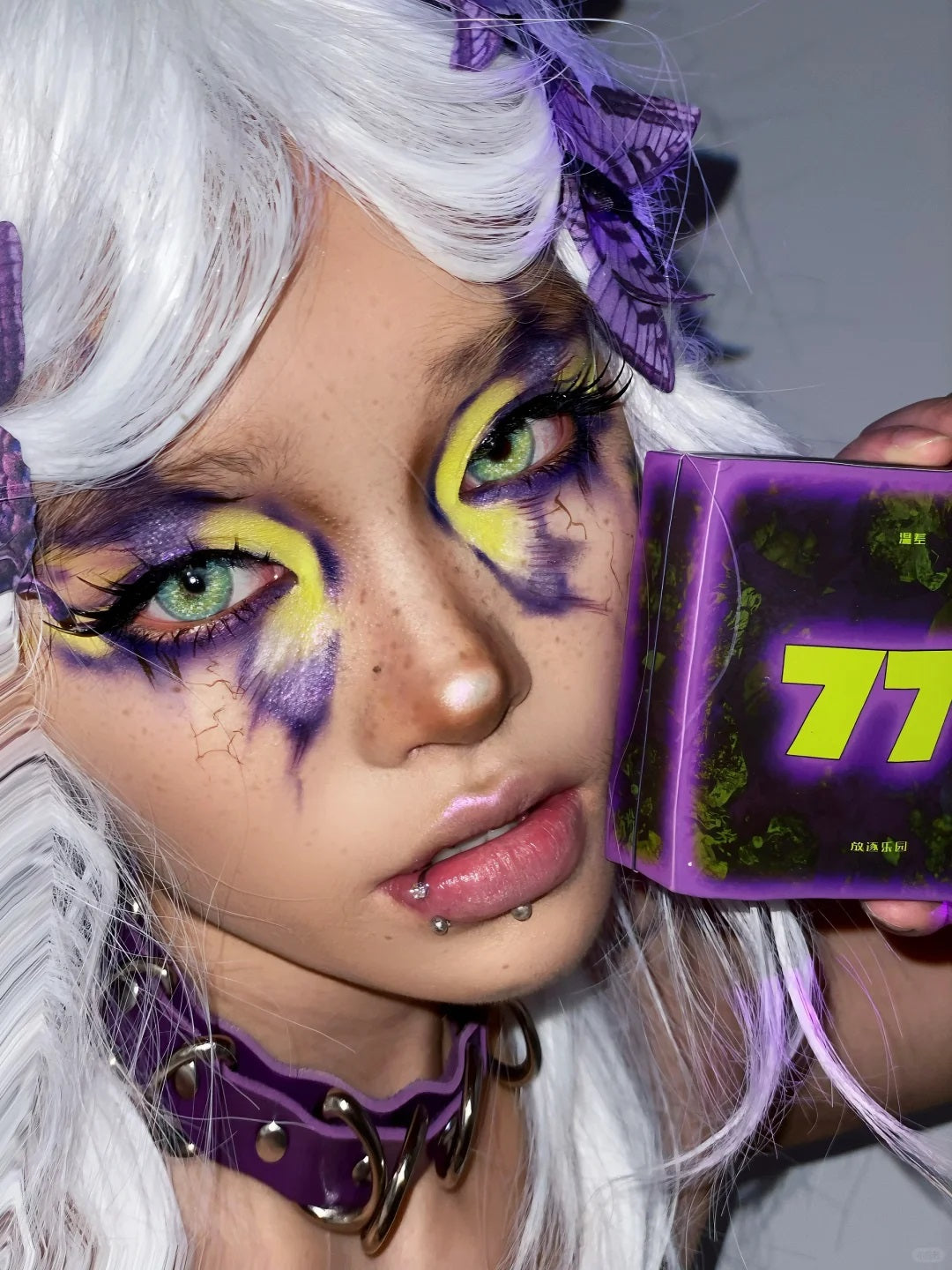 EXILEJOY Temperature Difference 77℃ 4-color Eyeshadow Palette T4026