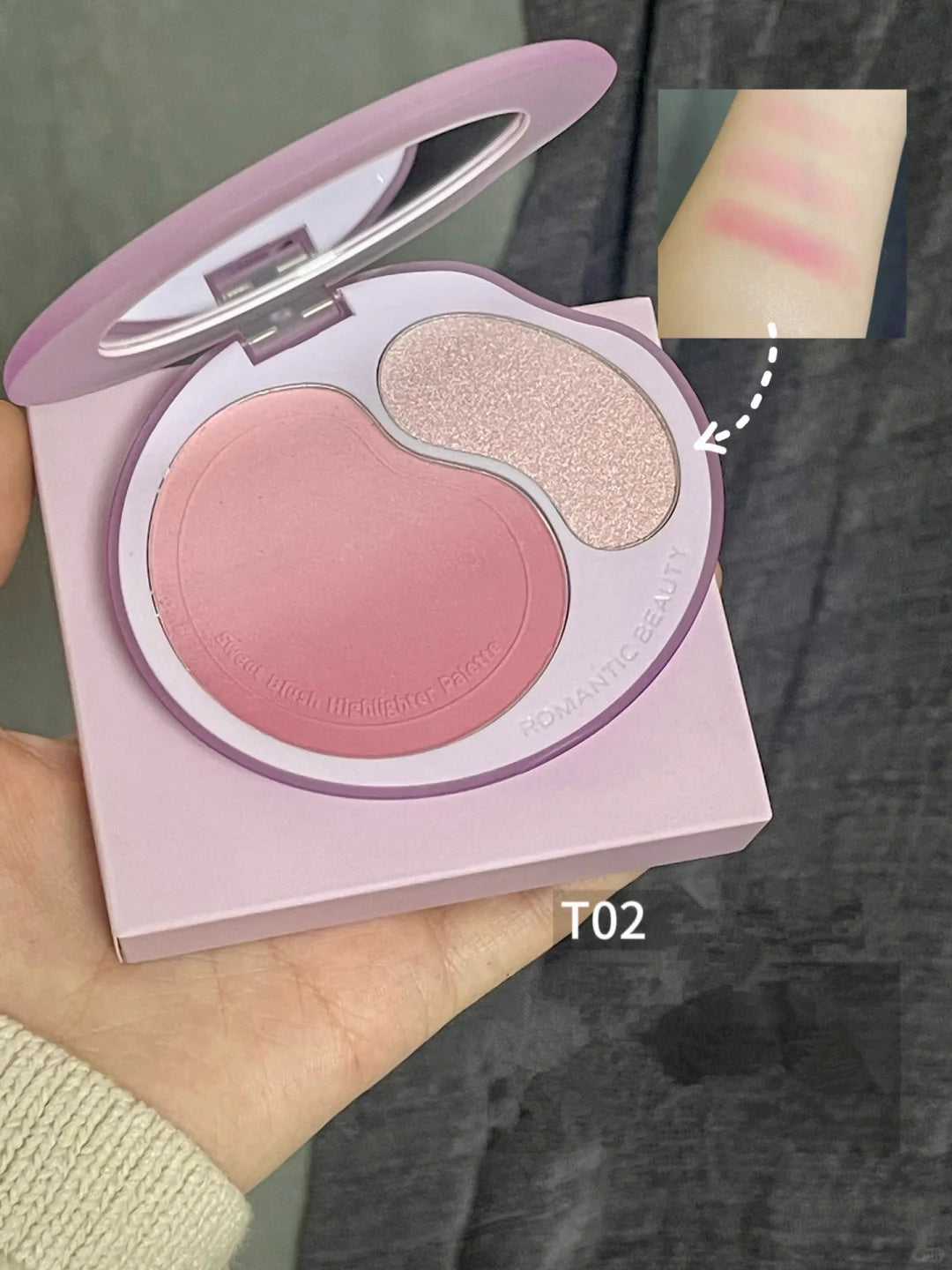 ROMANTIC BEAUTY Sweet Gradient Blusher & Highlighter Makeup Palette T3827