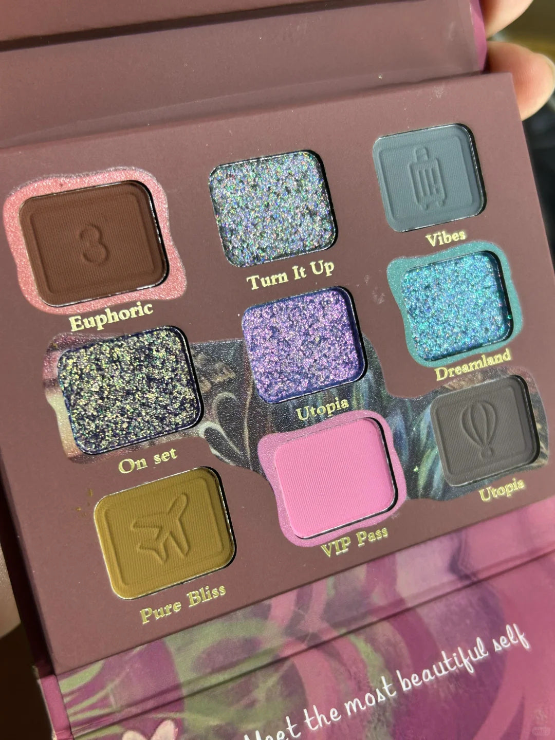 SheenEffect X NIKESANSAN Dream Love Chameleon Eyeshadow Palette T3873