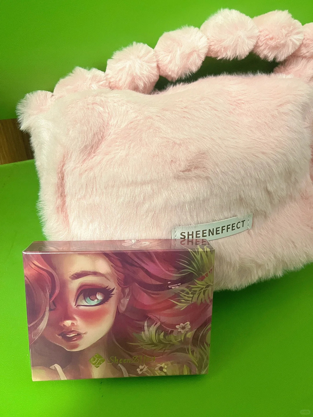 SheenEffect X NIKESANSAN Dream Love Chameleon Eyeshadow Palette T3873