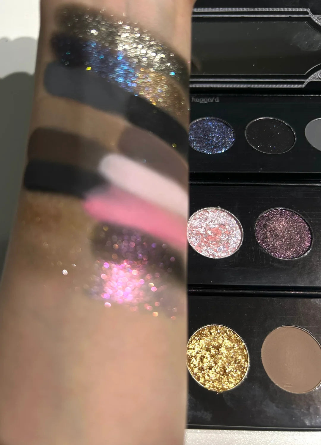 HAGGARD Scepter Series Smokey Chameleon Eyeshadow Palette T3901