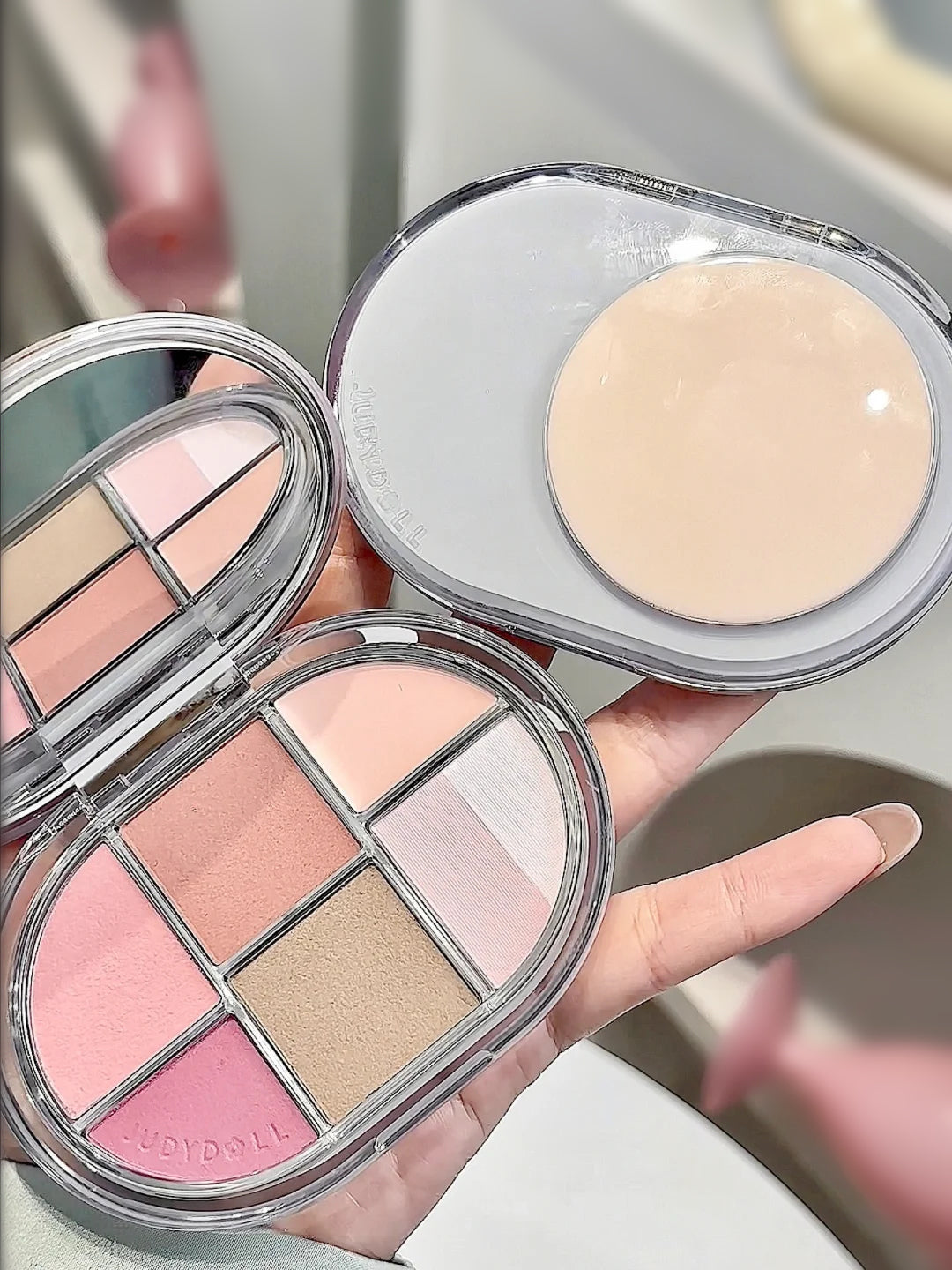 JUDYDOLL Glamorous Glaze Series All-In-One Makeup Palette T3967