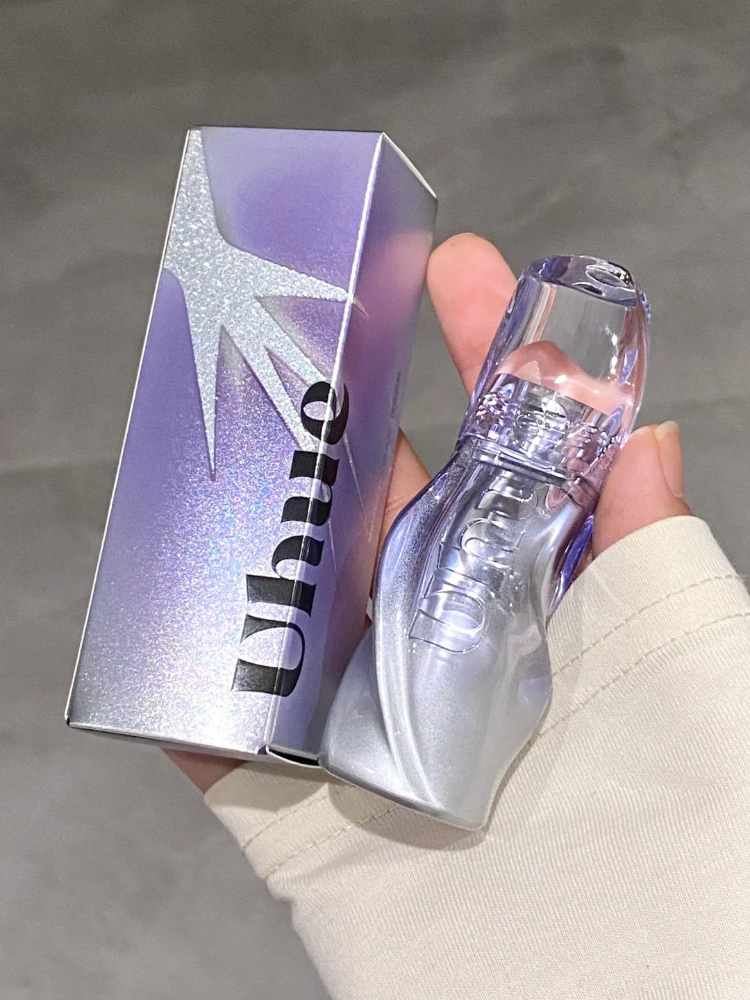 Uhue On Stage Series 6D Diamond Mirror Lip Glaze T4018