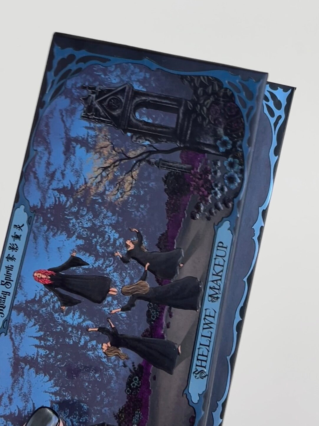 SHELLWE MAKEUP Misty Spirit 10-color Full Matte Eyeshadow Palette T4429