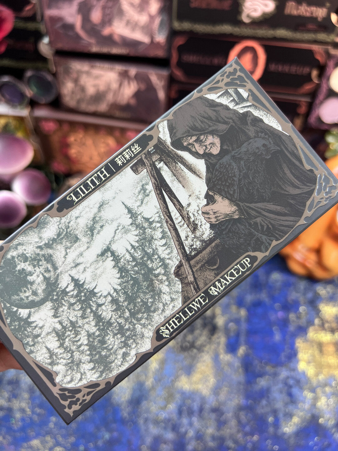 SHELLWE MAKEUP Lilith Luperca 3-color Highlighter Contour Palette T4430