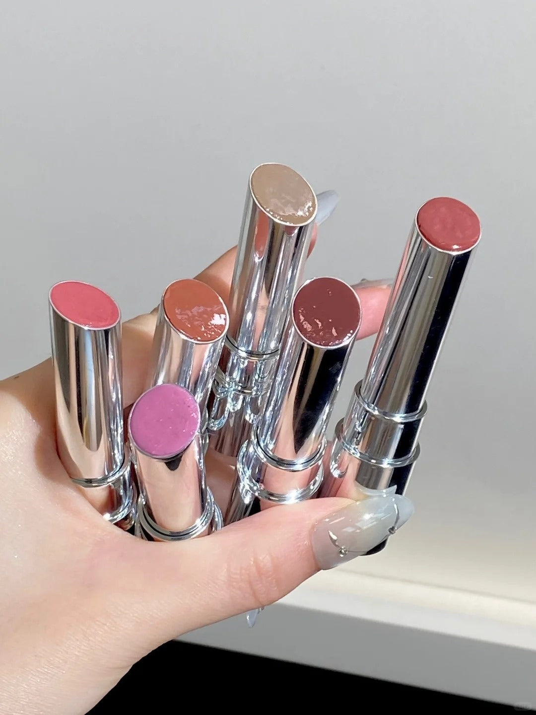 QianYan Breaking Cocoon Collection Moist Mirror Lipstick T5103