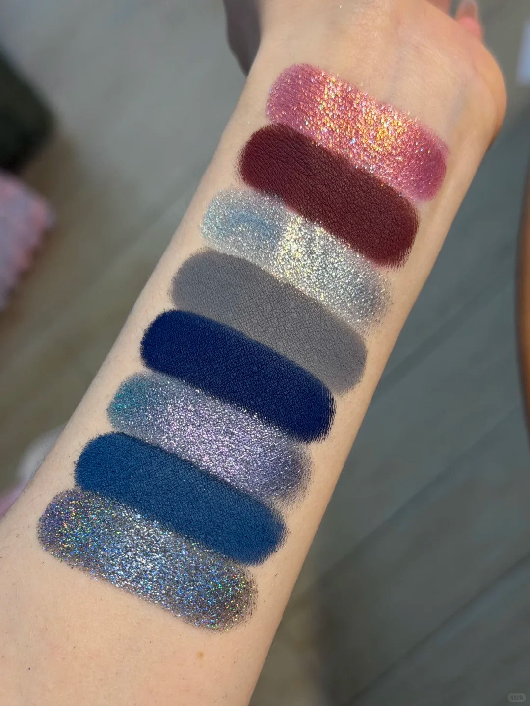 KRYPTEIN COSMETICS Supernova Chameleon Eyeshadow Palette T5668