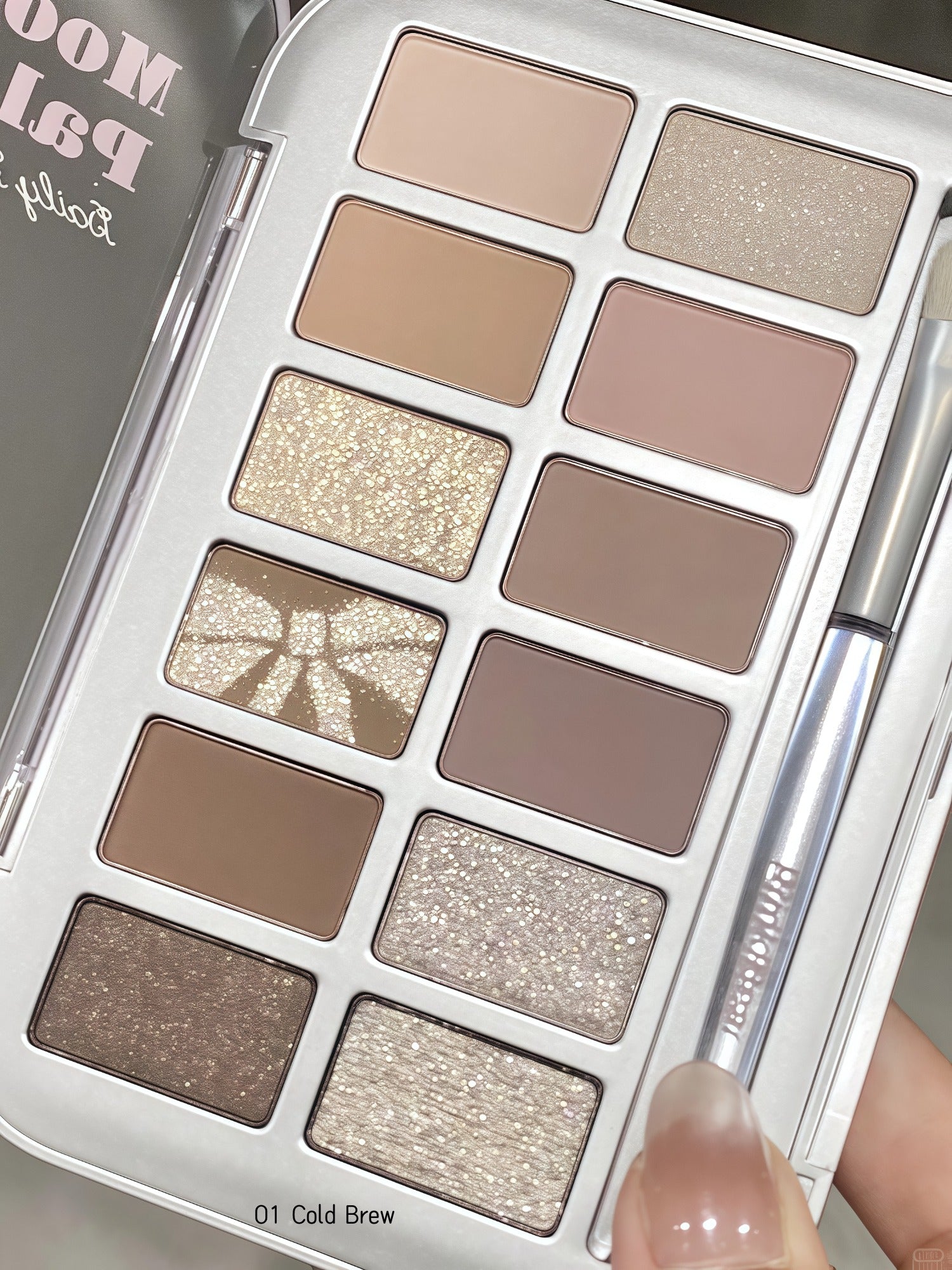 Pink Bear Color Mood Collection 12-color Eyeshadow Palette T4721