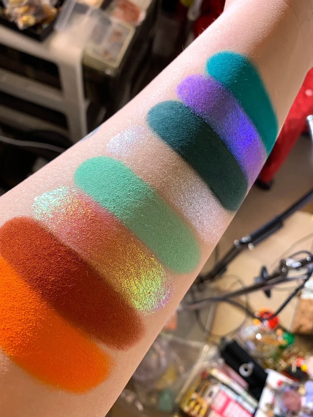 Narimi Pumpkin Spice 8-Color Chameleon Eyeshadow Palette (9.0) T5292