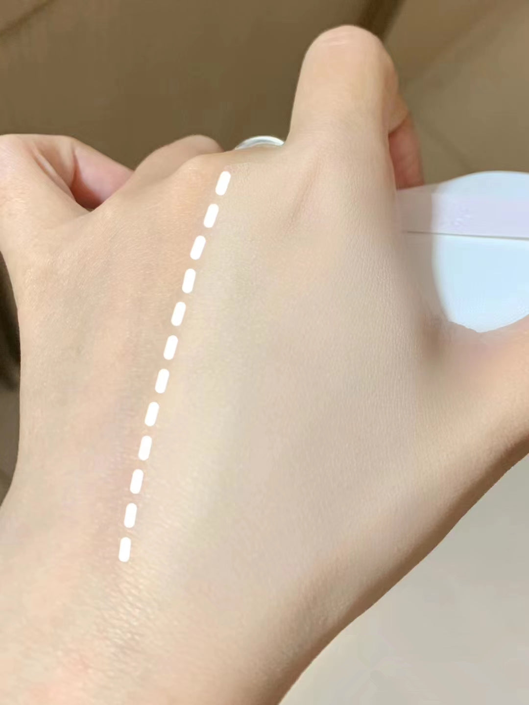 INTO YOU Brighten Flawless Long-lasting Air Cushion Foundation T3776