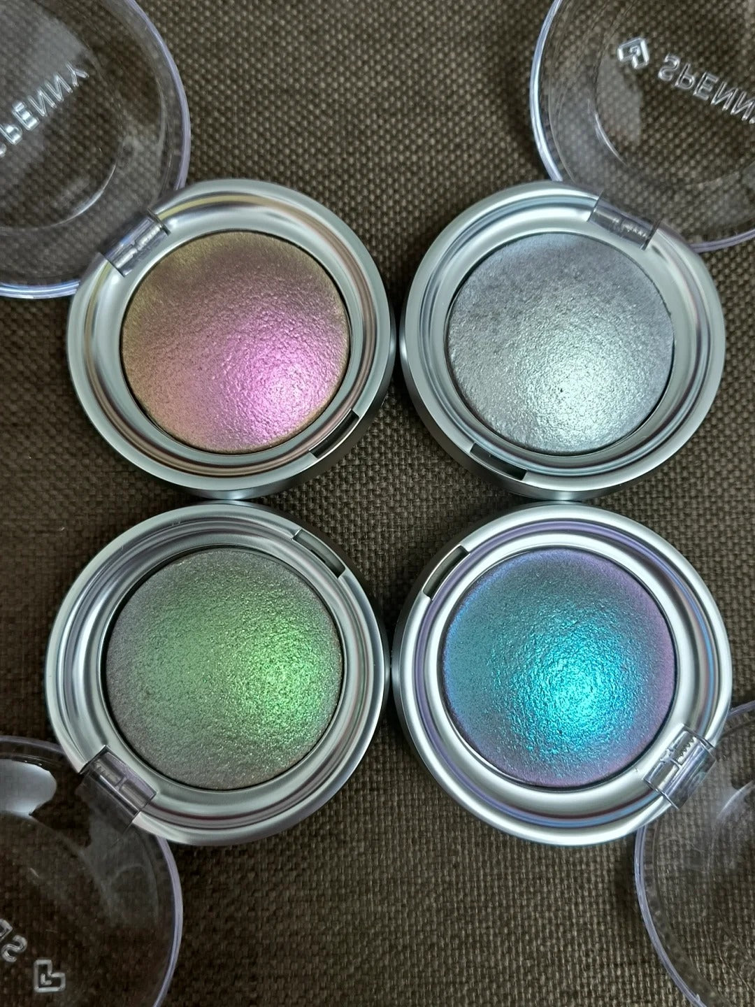 SPENNY Baked Powder Mono Diamond Shimmer Øjenskygge T4256