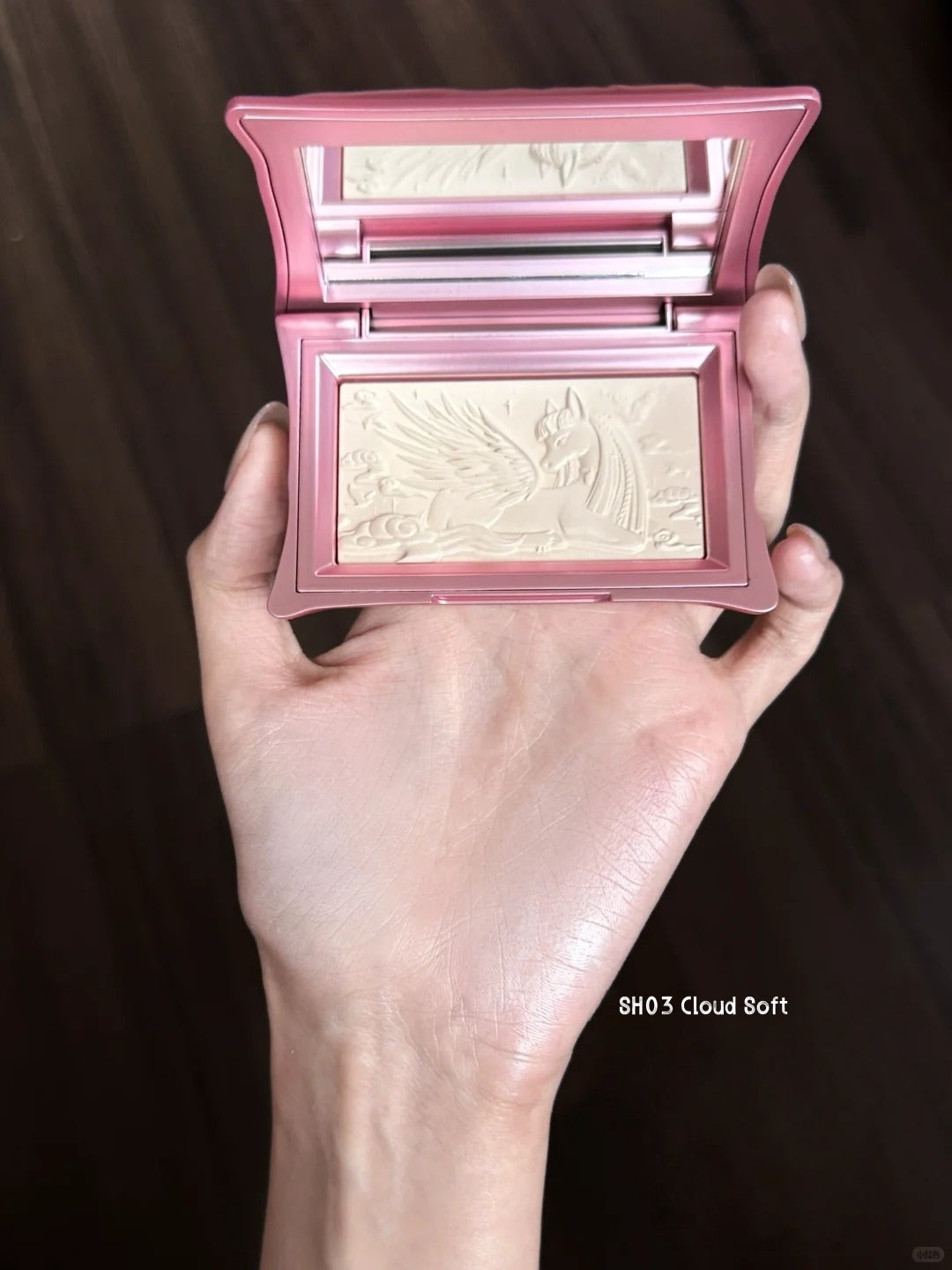 QianYan Pillow Gem Collection Highlighter & Eyeshadow Palette T5549