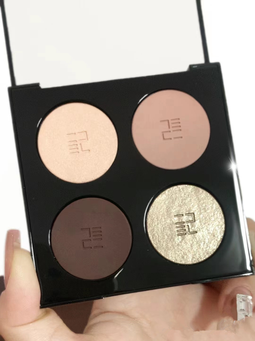 Perfect Diary Four Colors Essence Eyeshadow Palette T3801