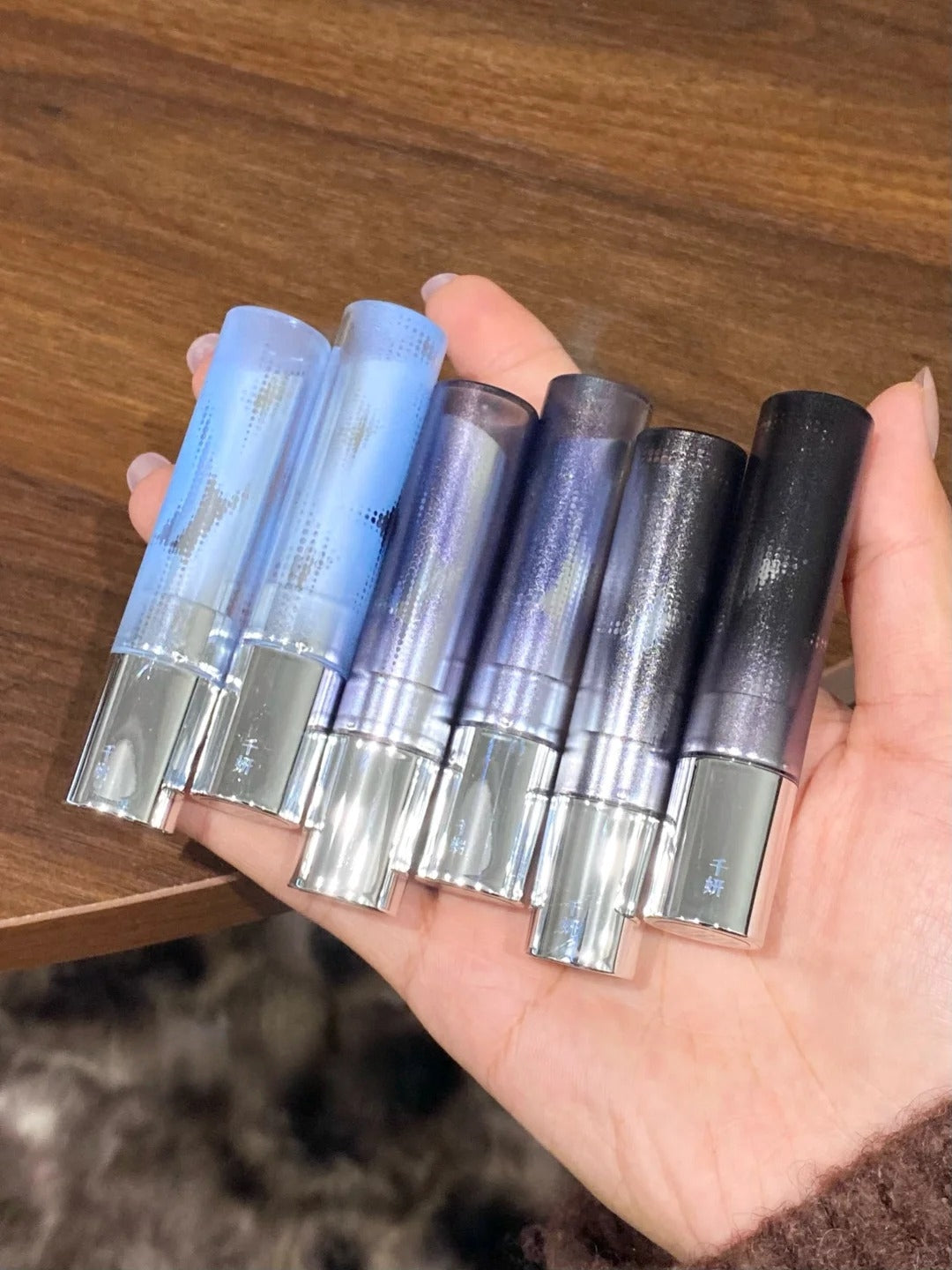 QianYan Breaking Cocoon Collection Moist Mirror Lipstick T5103