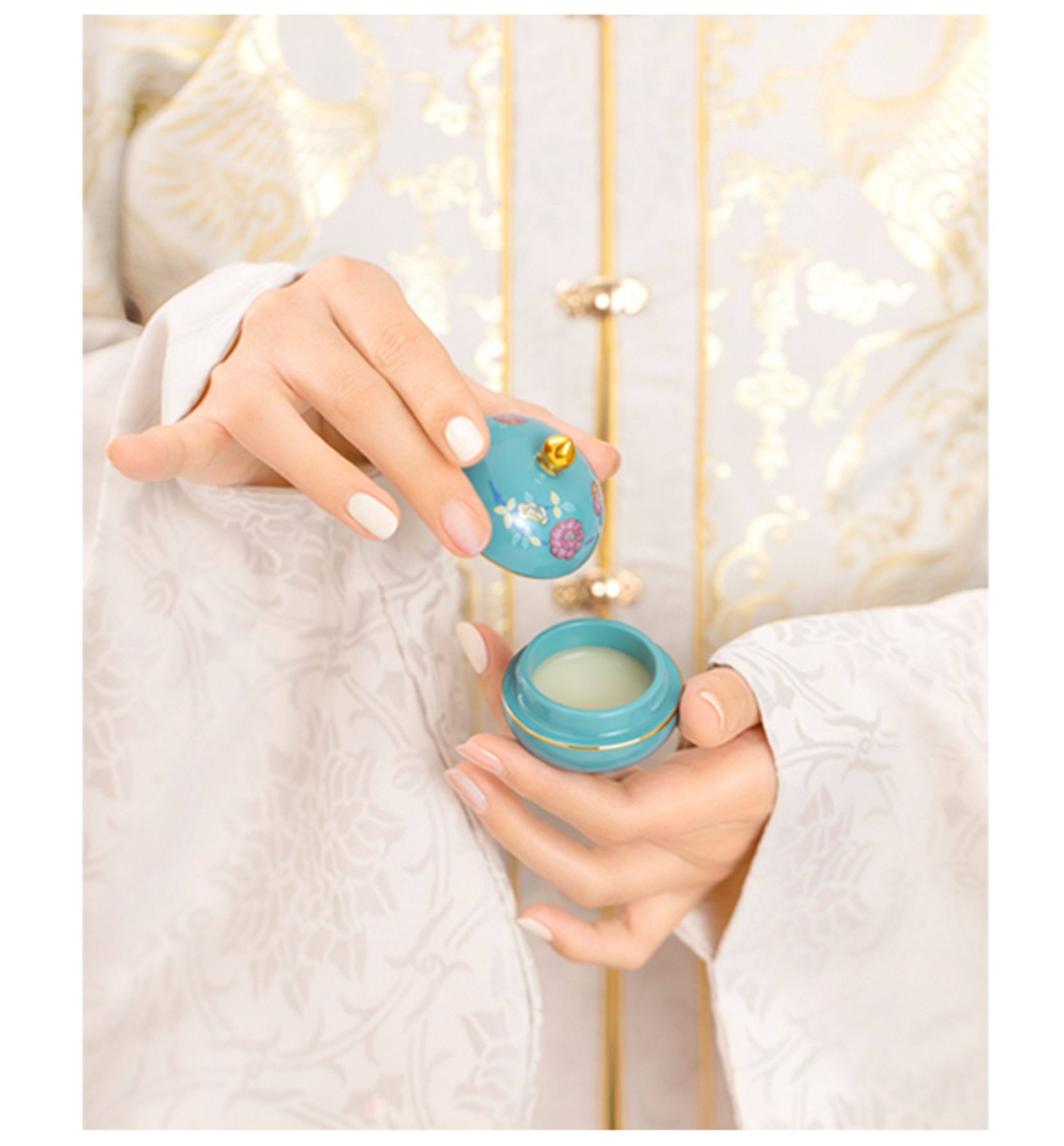 PALACE MUSEUM Flower God Collection Solid Perfume Balm T5499