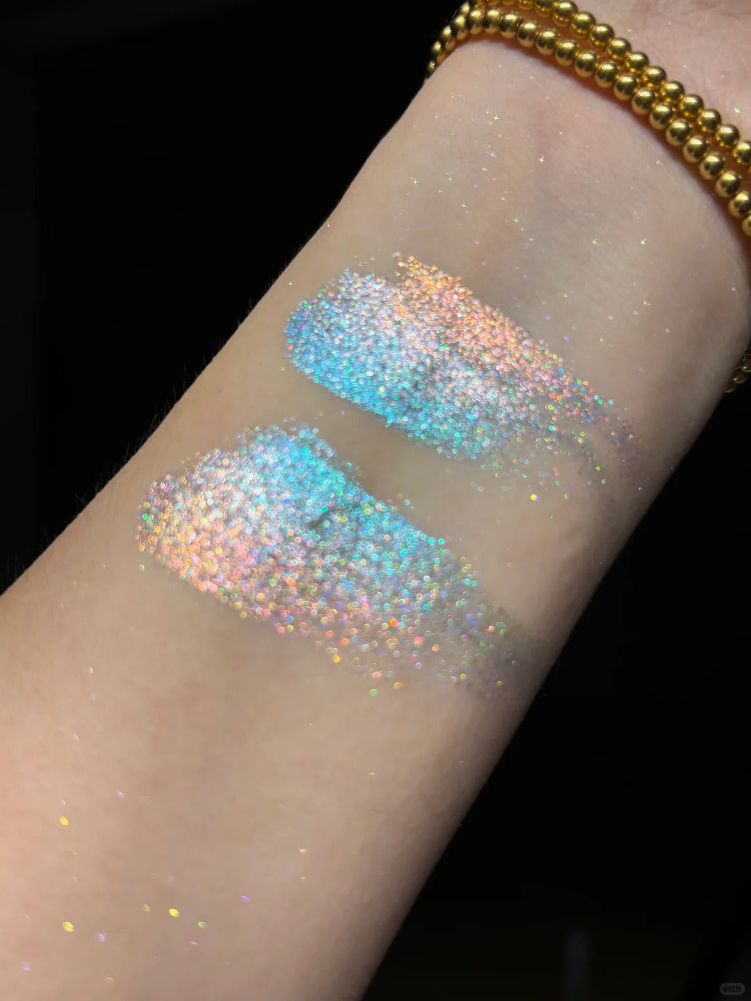 Cold N Wild Gradient Holographic Chameleon Eyeshadow #Like A Dream T5110