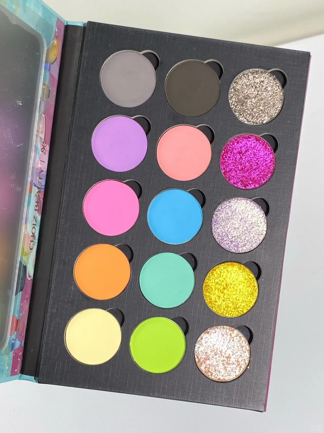 CHOIZ BEAUTY 15-color Porcelain Glazes Eyeshadow Palette T5728