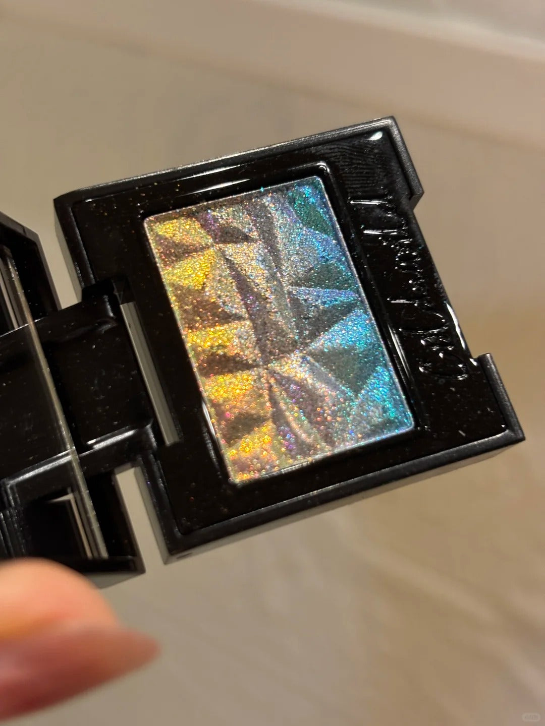 Cold N Wild Gradient Chameleon Eyeshadow #Desert Sea T5111