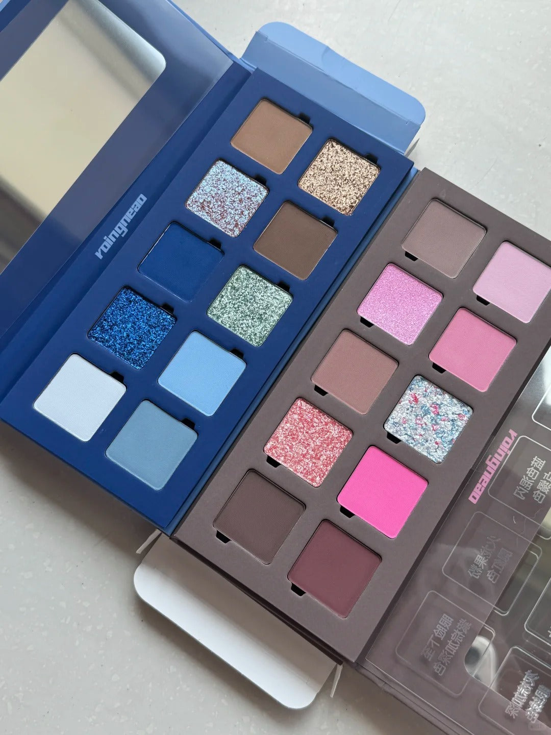 ROINGNEAO Blues Symphony Smoky Eyeshadow Palette T5749
