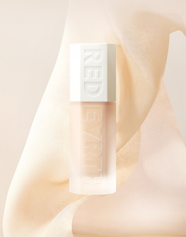RED EARTH Skin-fitting Long-wear Essence Liquid Foundation T4919