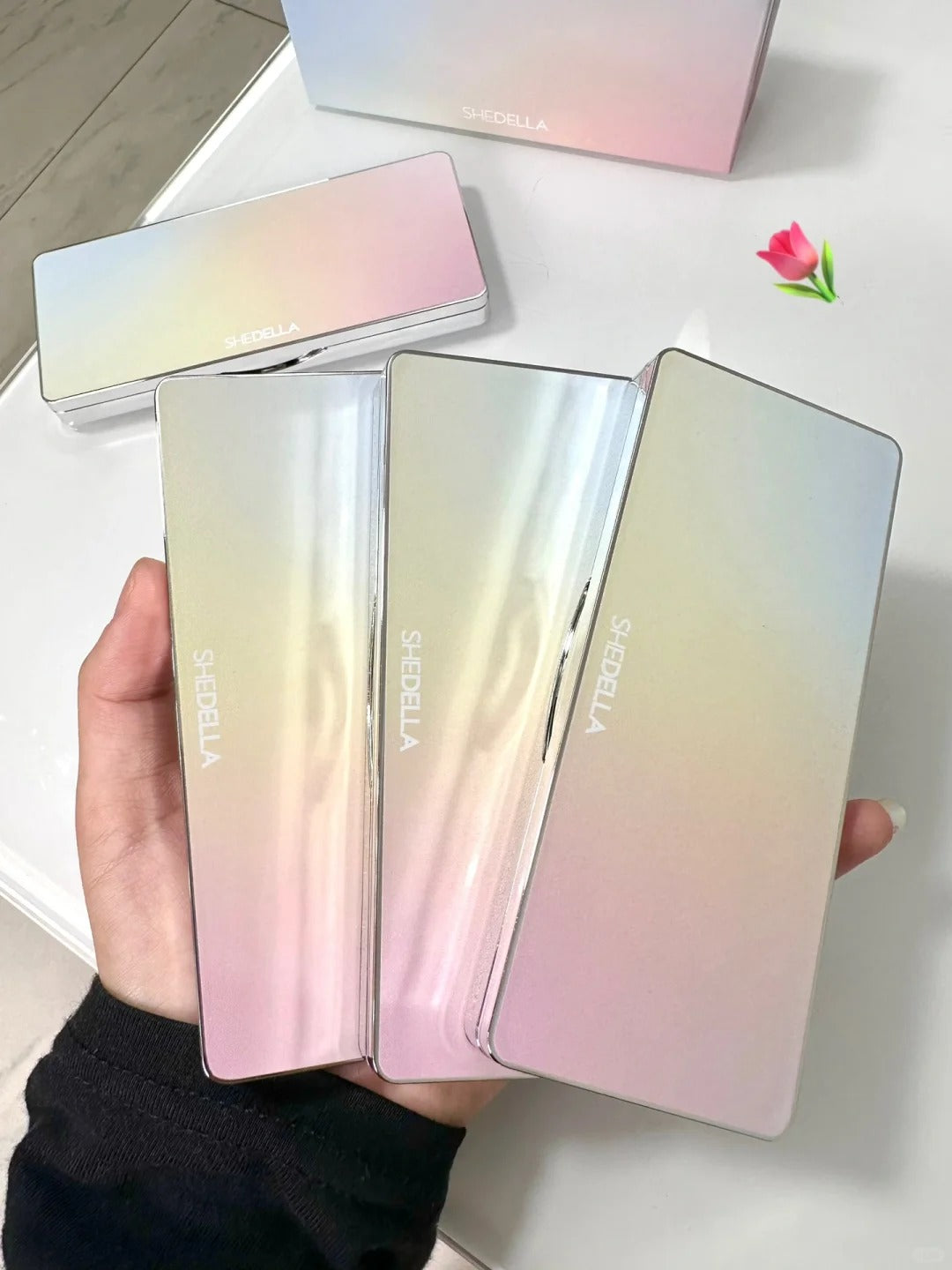 SheDella Colorful Dream 10-Color Eyeshadow Palette T4434