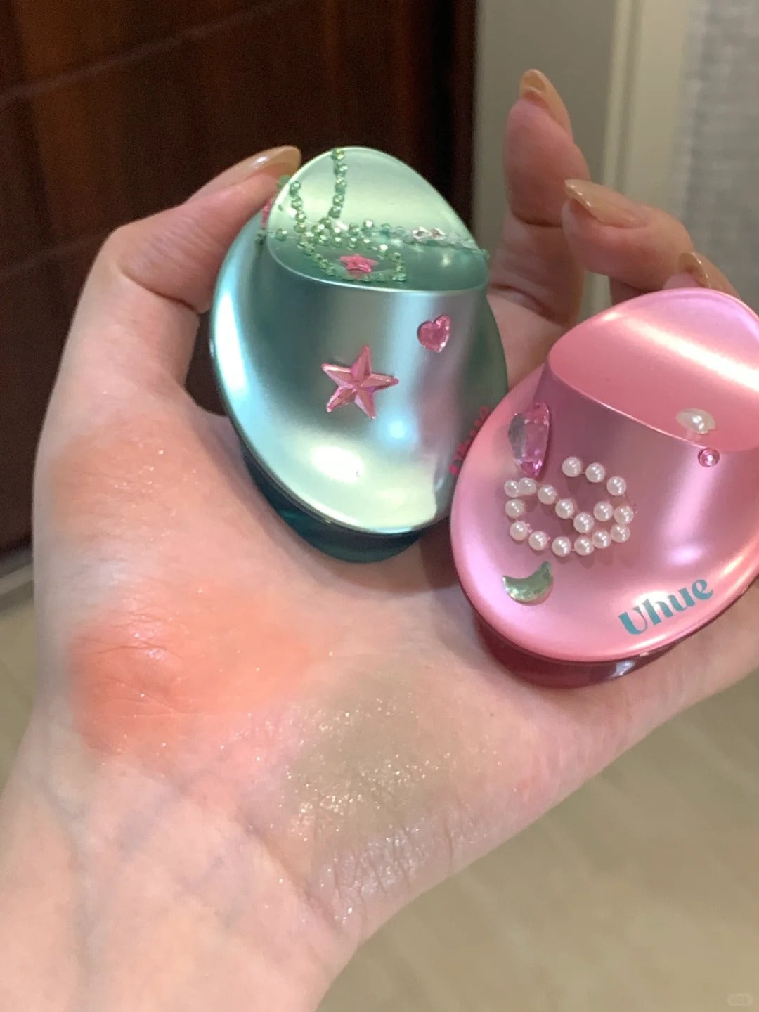 Uhue Multi-Use Makeup Cream for Blusher & Eyeshadow & Lipstick T4757