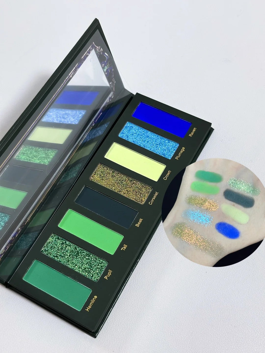 Narimi Jackdaw 8-Color Chameleon Eyeshadow Palette (7.0) T4042