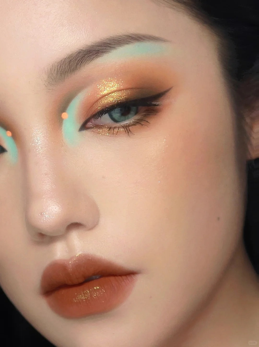 Narimi Pumpkin Spice 8-Color Chameleon Eyeshadow Palette (9.0) T5292