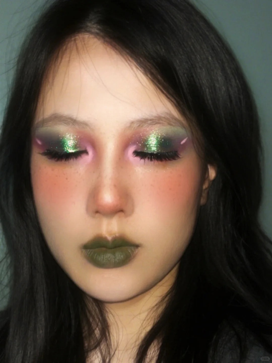 DRAMO Chameleon Eyeshadow Palette 1408 Weird Nightmare T4117