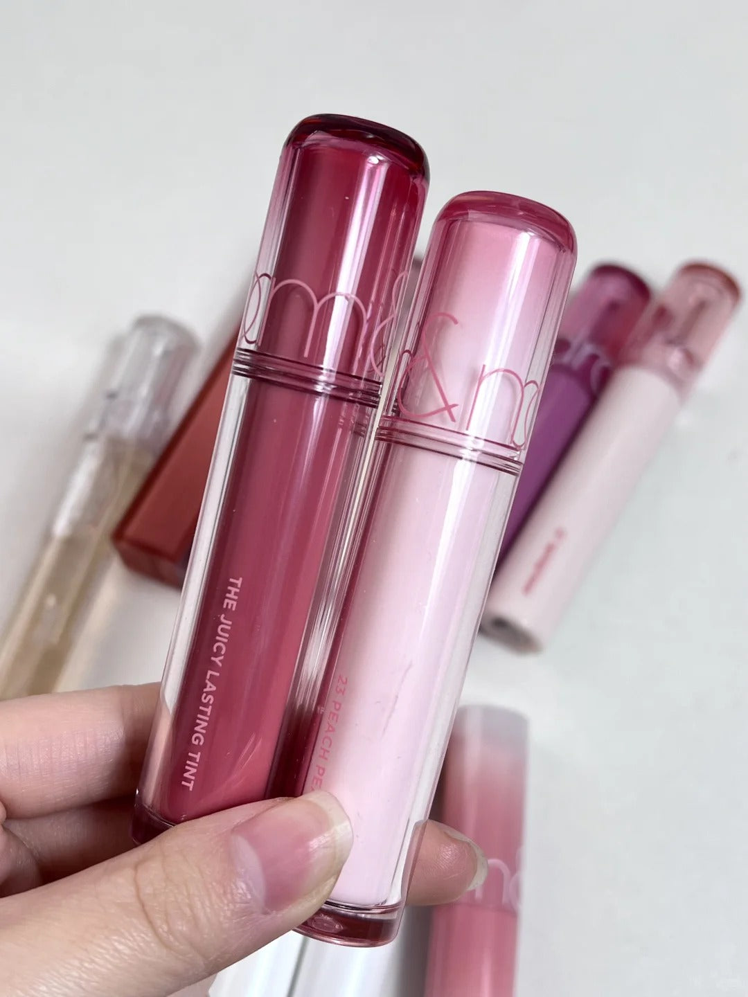 ROMAND Juicy Langtidsholdbar Spejl Læbestift (2.0) T4336