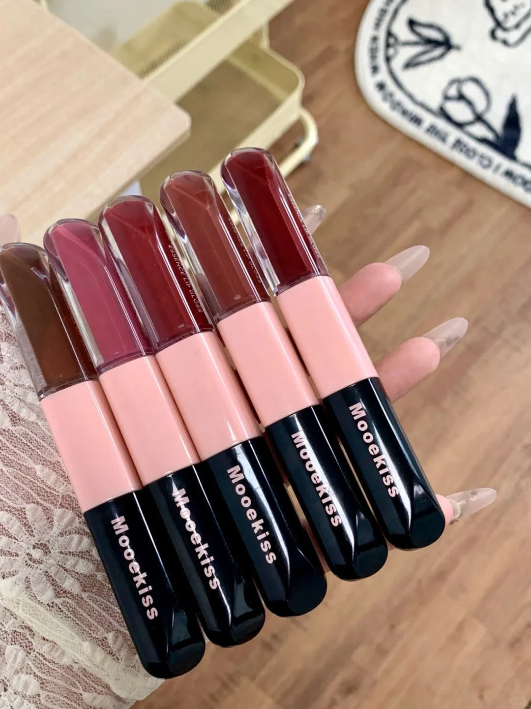 MOOEKISS Double-Head Essence Matte & Mirror Lip Glaze T4377